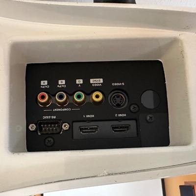 DreamVision DreamBee 2 Full HD 1080p Projector – Remote, Ceiling Mount & Manual, Low Hours