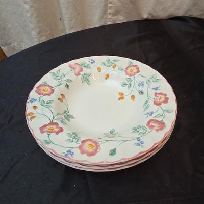 Bonjour Casserole dish and a partial set of Churchill dinnerware