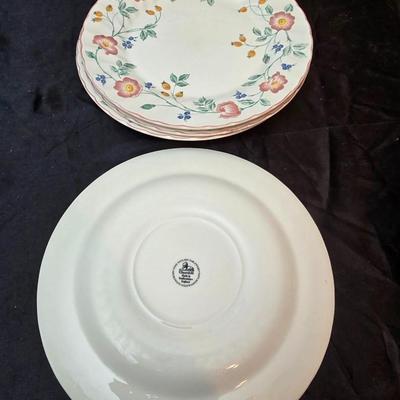 Bonjour Casserole dish and a partial set of Churchill dinnerware