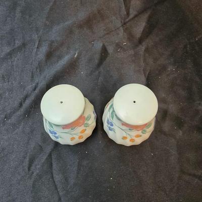 Bonjour Casserole dish and a partial set of Churchill dinnerware