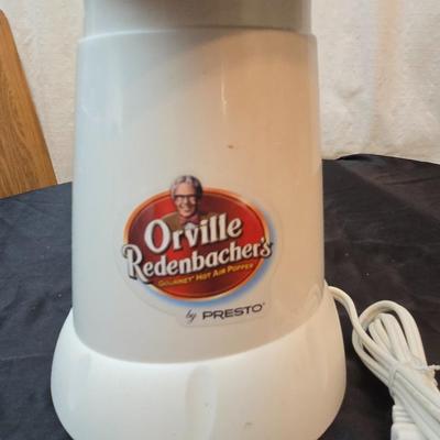Orville Redenbacher's popcorn maker and two small electric Crockpots