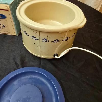 Orville Redenbacher's popcorn maker and two small electric Crockpots