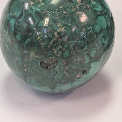 Alabaster Green Egg With Case