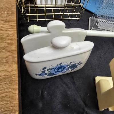 Kitchen Organizing and storage Items