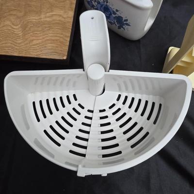 Kitchen Organizing and storage Items