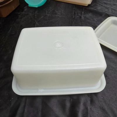 Colorful Tupperware brand food storage containers - complete Mini Pak n carry lunchbox!