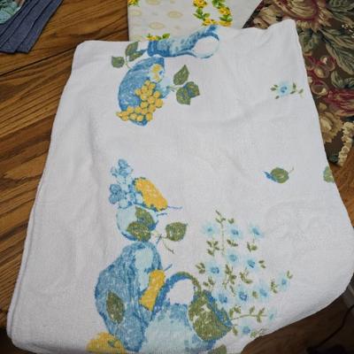 Decorative Table cloths