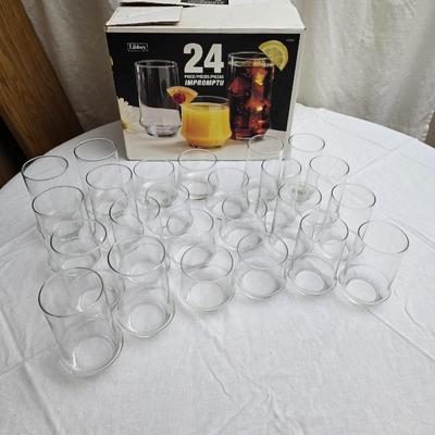24 piece Libbey Impromptu glasses - Complete set