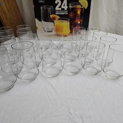 24 piece Libbey Impromptu glasses - Complete set