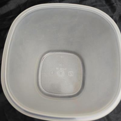 Variety of plastic Food storage containers with lids