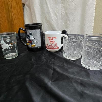 Collectible character mugs - Tom & Jerry - Mickey Mouse - frosted Mcdonalds cups