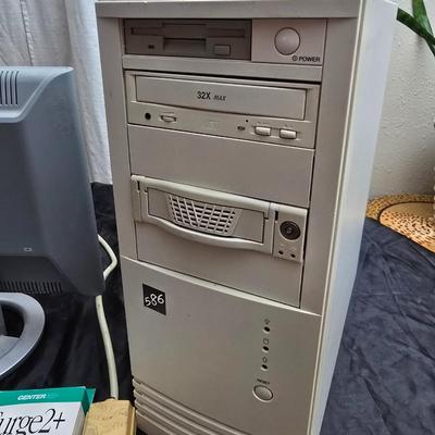 HP Monitor and Tower with speakers