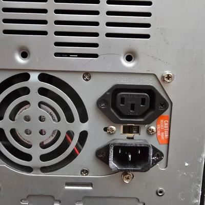 HP Monitor and Tower with speakers