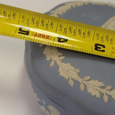 Vintage Wedgwood Jasperware Blue Container & Powder Spiked Knob Box