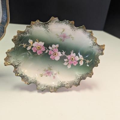 Asian Decorative Floral Chrysanthemum Platter & Habsburg China Trinket Dish