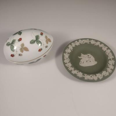 Pair of Wedgwood Trinket Dishes/Boxes