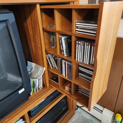 Vintage Mid Century MCM Teak Denmark Hundevad Audio Media Center w Tambour Wall Unit