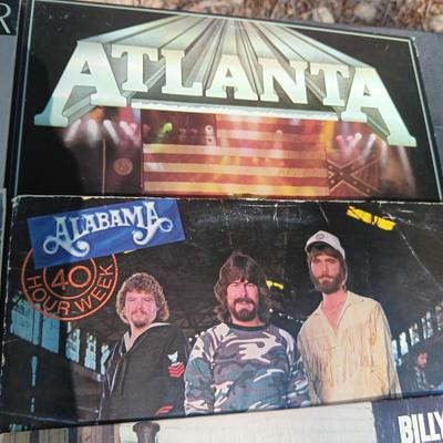 ROCK & ROLL MUSIC ON VINYL RECORD ALBUMS
