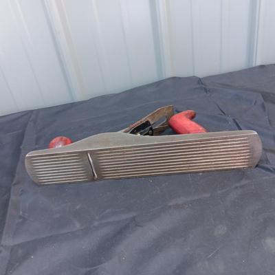 MILLERS FALLS WOOD PLANE & HAND CRANK DRILL
