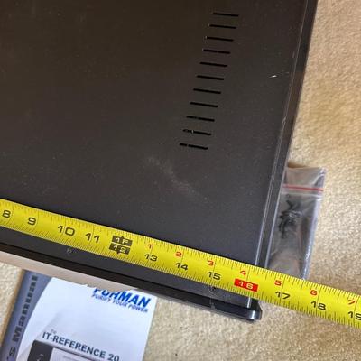 Furman IT-Reference 20 Discrete Symmetrical Power Conditioner / AC Filter