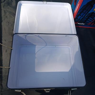 WATCHMAN & ACUITY HERO TIN LUNCH BOXES WITH THERMOSES