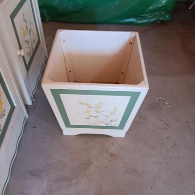 2 HAND PAINTED MATCHING NIGHTSTANDS AND WASTE CAN