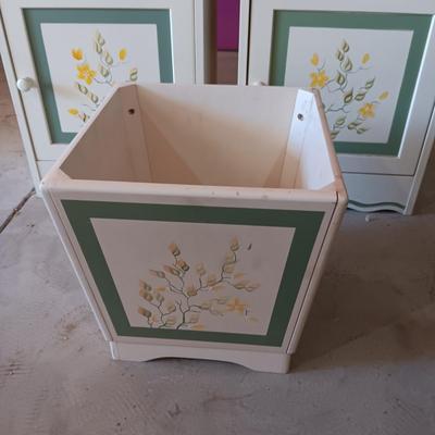 2 HAND PAINTED MATCHING NIGHTSTANDS AND WASTE CAN