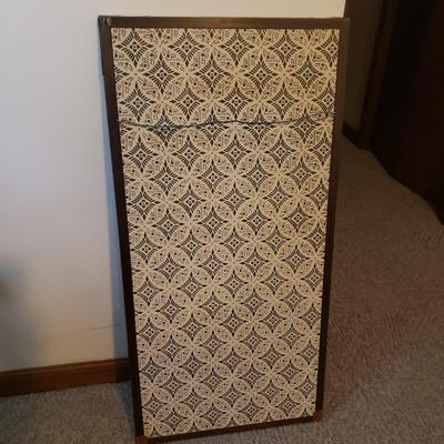 Framed Hand Painted Silk Screen (PB-KD)