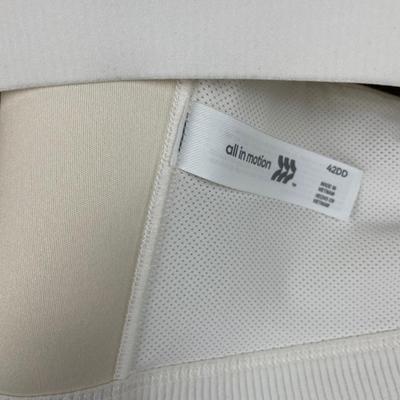 All in Motion Front Zip Sports Bra 42DD