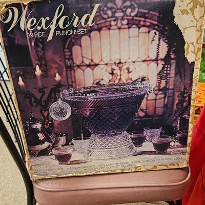 Vintage Wexford 39 Piece Punchbowl Set