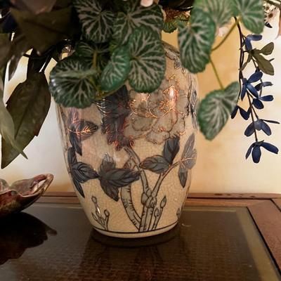 B1200 Faux Flower Bouquets with Pottery, Pen Holder, Brass Ashtray