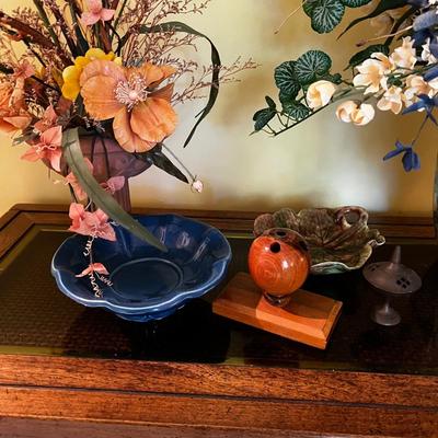 B1200 Faux Flower Bouquets with Pottery, Pen Holder, Brass Ashtray