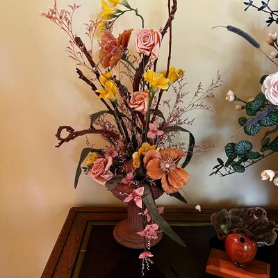 B1200 Faux Flower Bouquets with Pottery, Pen Holder, Brass Ashtray