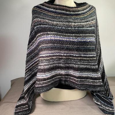 Coco + Carmen Knit Poncho New