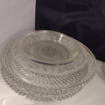 Collection of Assorted Glass Serve Ware- Platters, Bowls, etc.