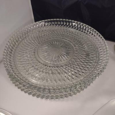 Collection of Assorted Glass Serve Ware- Platters, Bowls, etc.