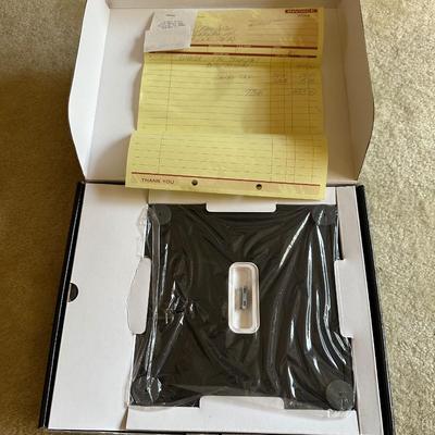 Wadia 170iTransport Digital iPod Dock – Audiophile Transport w/ Box & Papers
