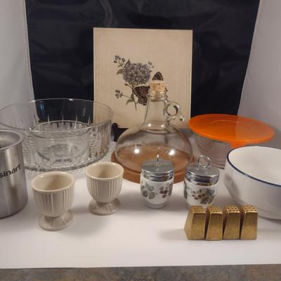 Assorted Kitchen Ware