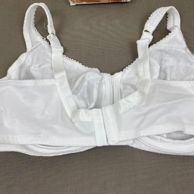 Playtex Full figure Bra 40D White New in Box