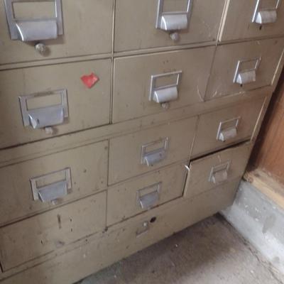 Vintage Metal Industrial Shop Multi-Drawer Cabinet (No Contents)