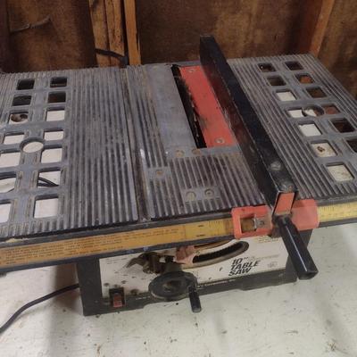 Machinist's Under Bench Mount Metal Vise 7"