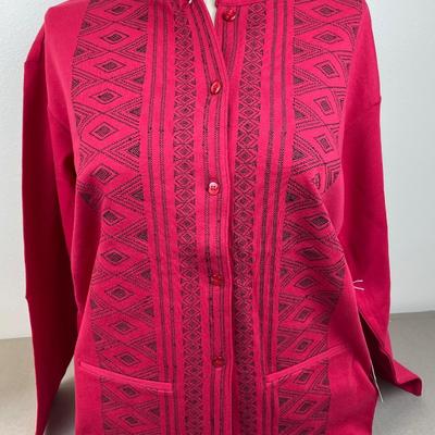 New Red Button down Embroidered Knit Top L
