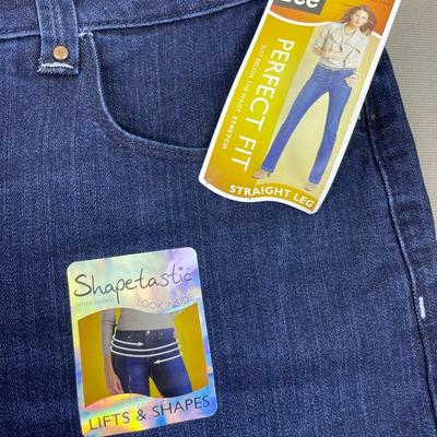 New Lee Dark rinse Jeans 18M