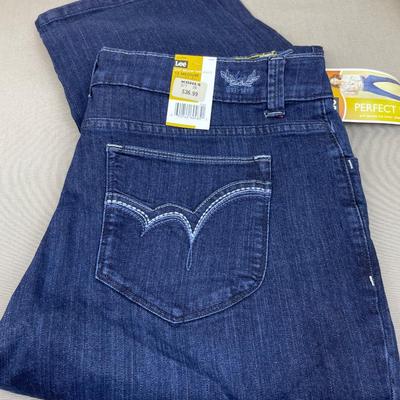 New Lee Dark rinse Jeans 18M