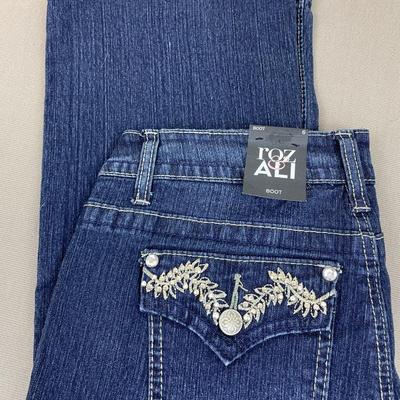 New Rox & Ali Boot cut Jeans Size 6
