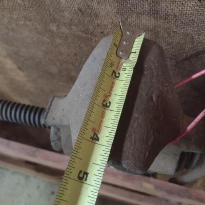 Vintage 4" Jaw Stump Vise