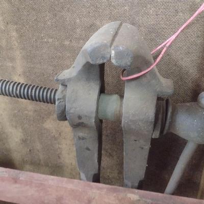 Vintage 4" Jaw Stump Vise