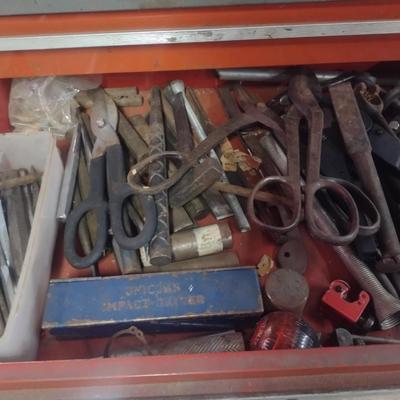 Metal Multi-Drawer Roll Cabinet and Tool Contents