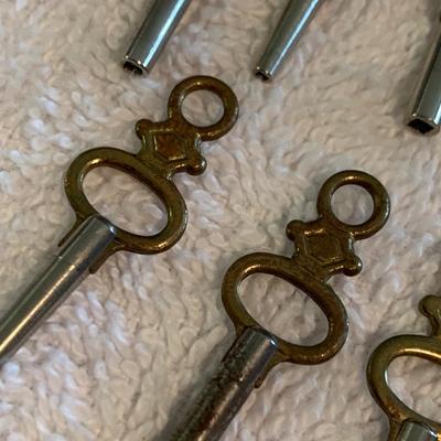 Vintage Watch Keys Lot