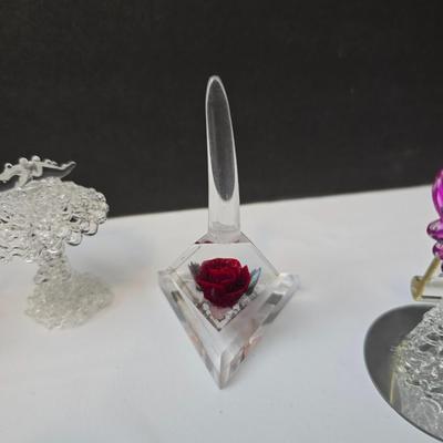 Blown glass and other delicate figurines - Flowers - Angel - and more